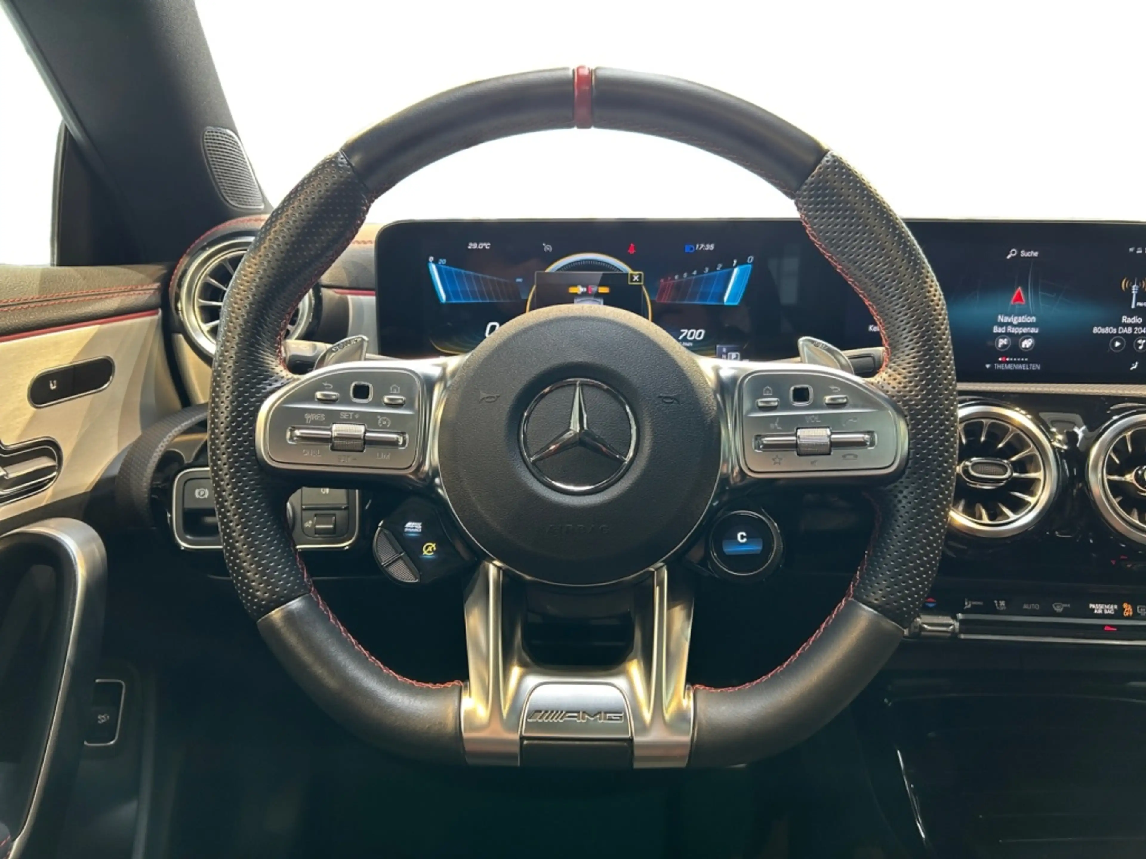 Mercedes-Benz CLA 35 AMG AMG CLA 35 4matic Coupe AMG+MBUX+MBeam+AHK+Pano — photo 13