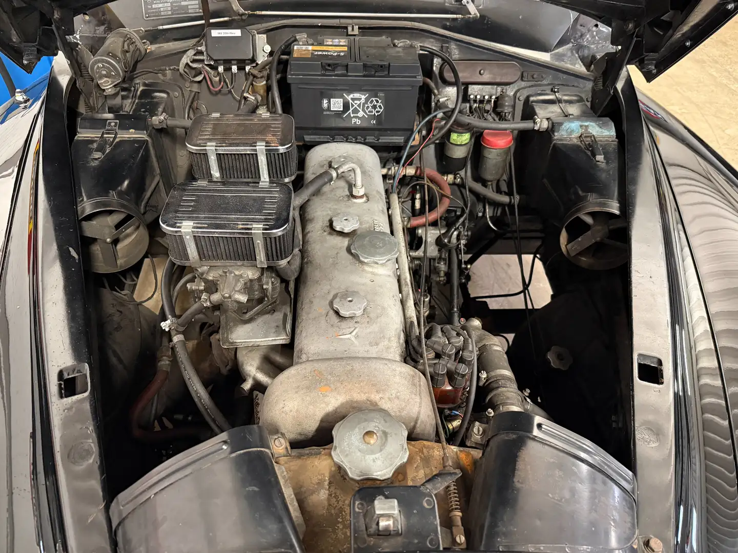 Mercedes-Benz 300 Adenauer Negro - 2