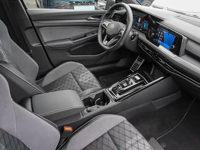 Volkswagen Golf view 8