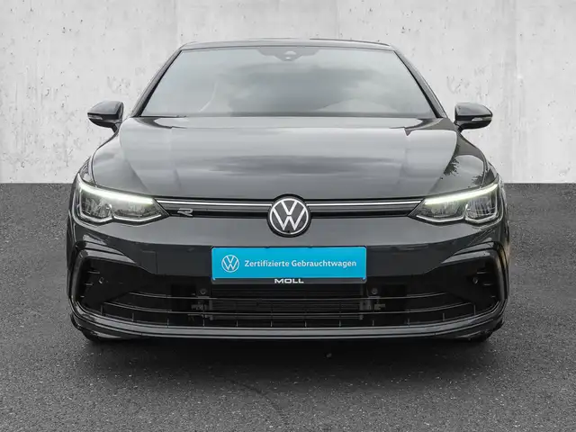 Volkswagen Golf view 3