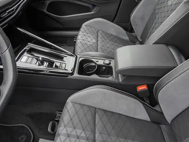 Volkswagen Golf view 14