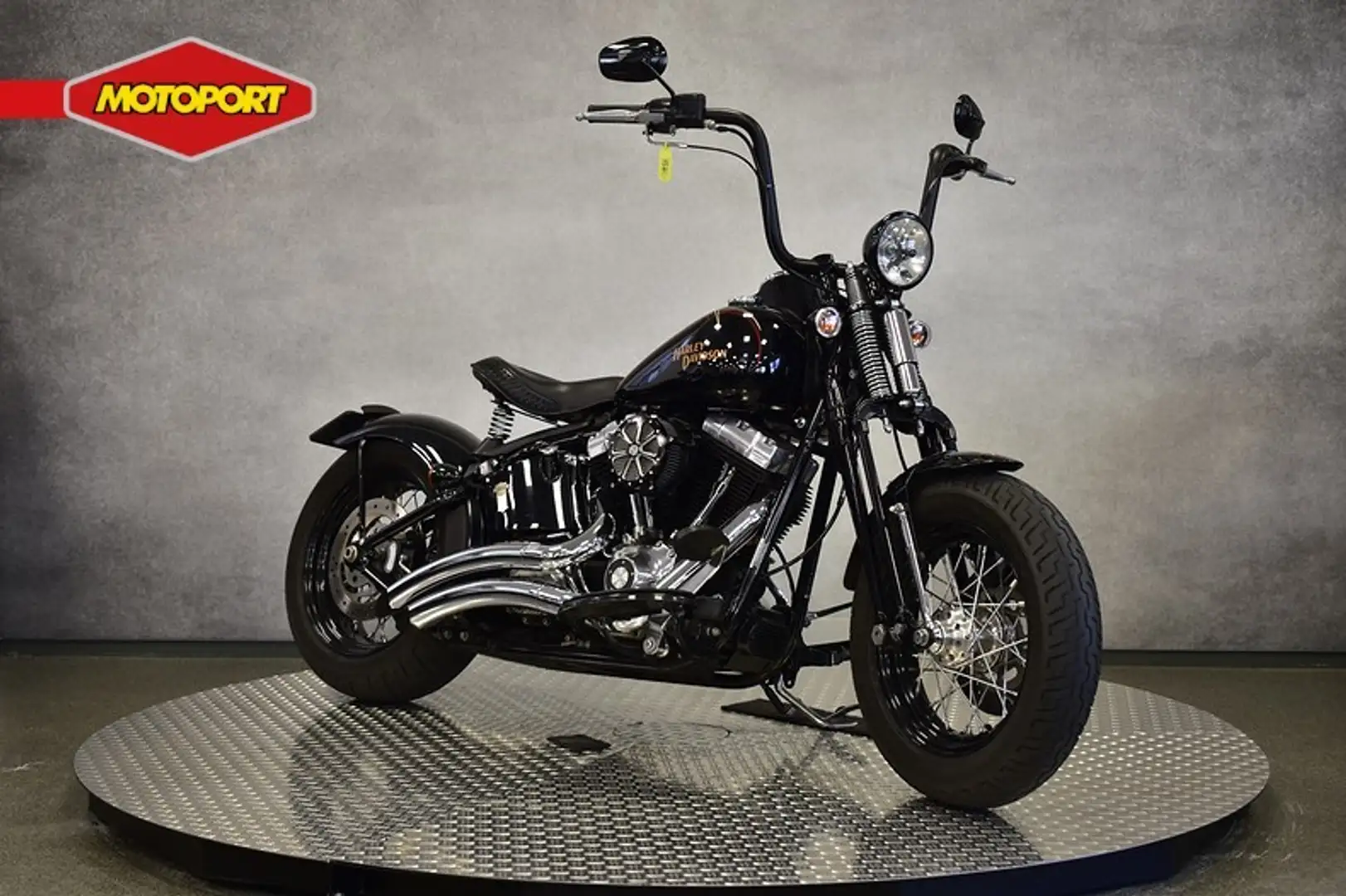 Harley-Davidson FLSTSB CROSS BONES Zwart - 2