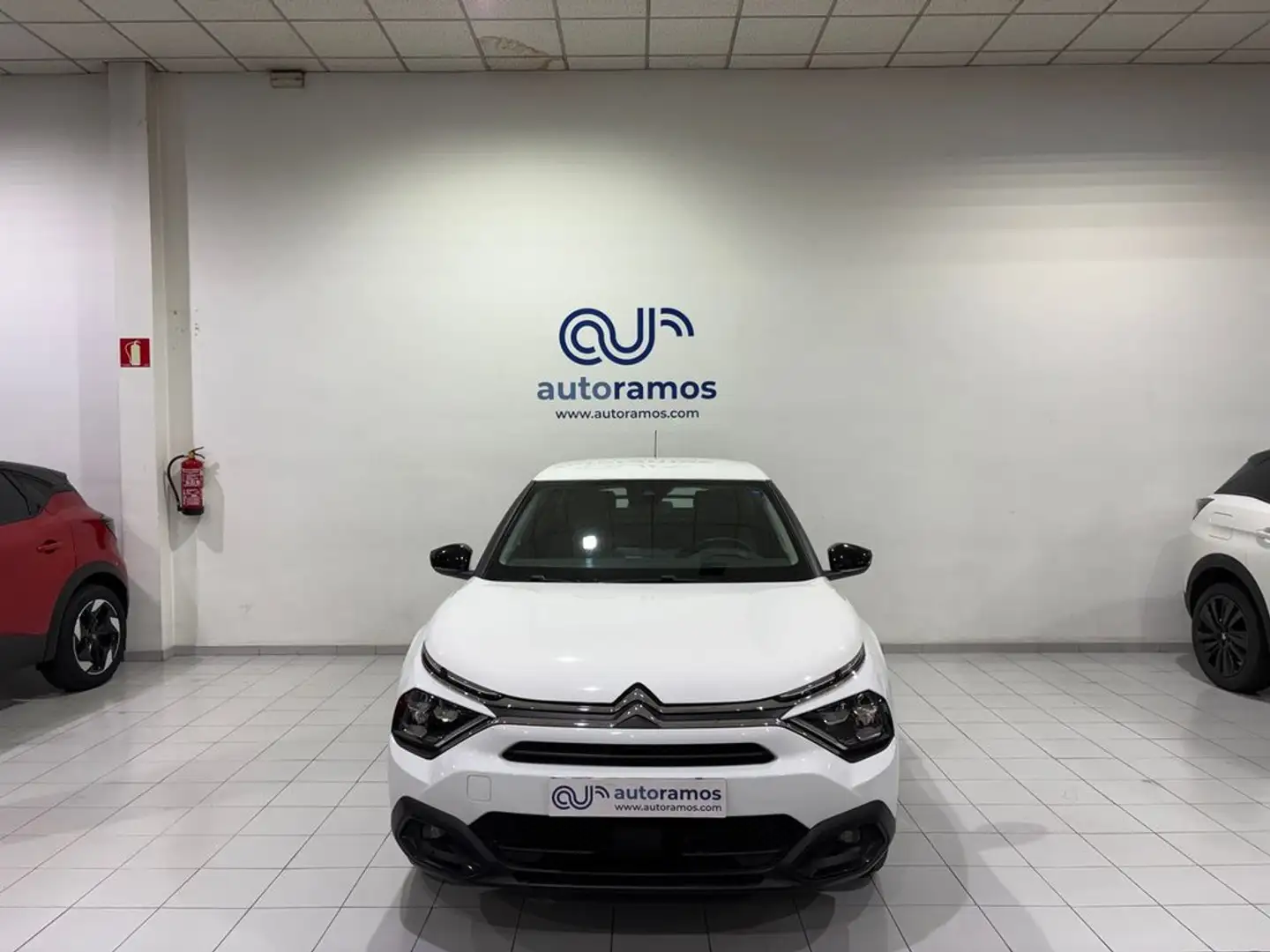 Citroen C4 1.5 BlueHDI S&S Feel Pack EAT8 130 Blanc - 2