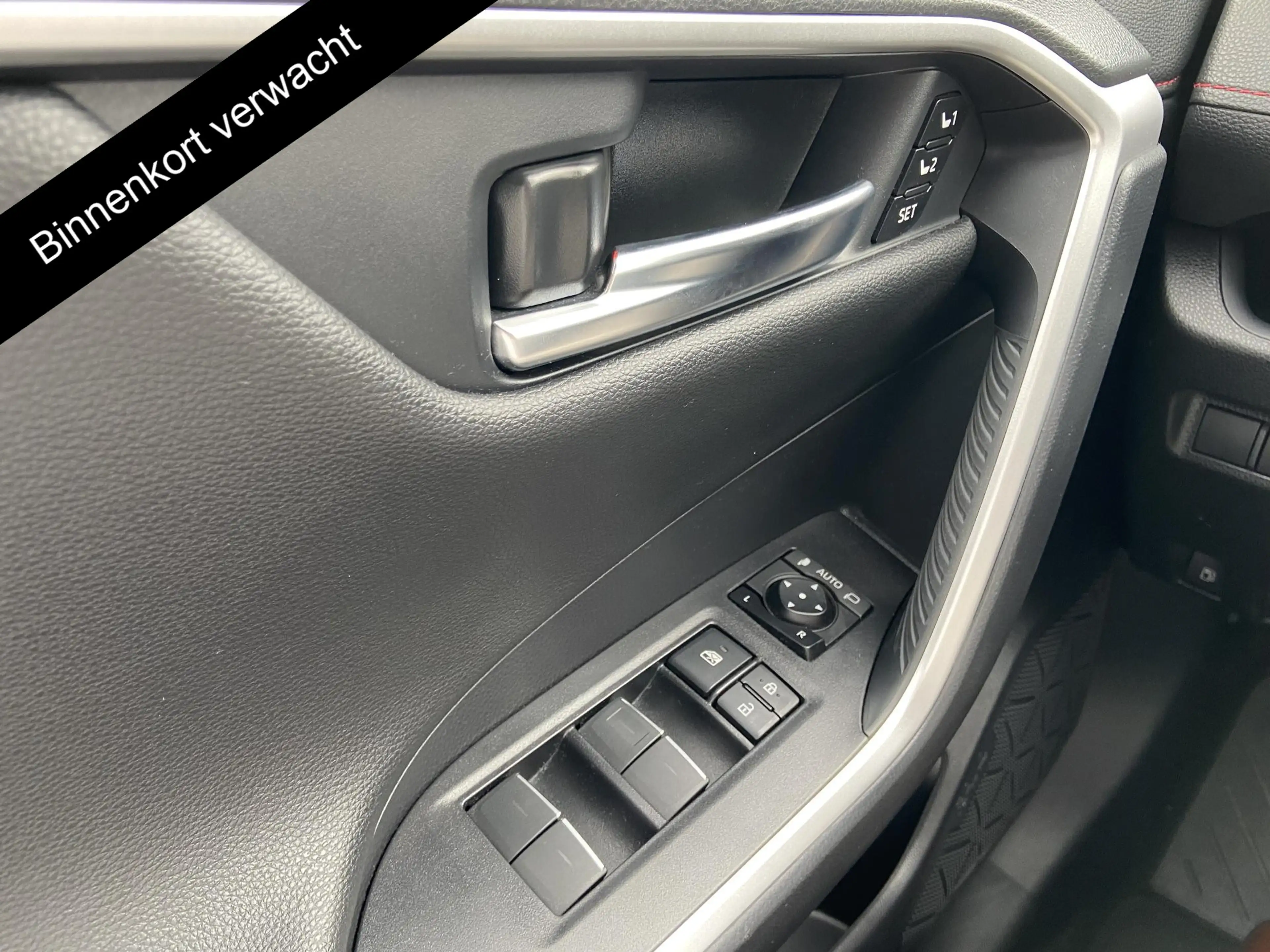 Toyota RAV 4 2.5 Plug-in Hybrid AWD Bi-Tone Plus | 1500 KG trek — photo 14