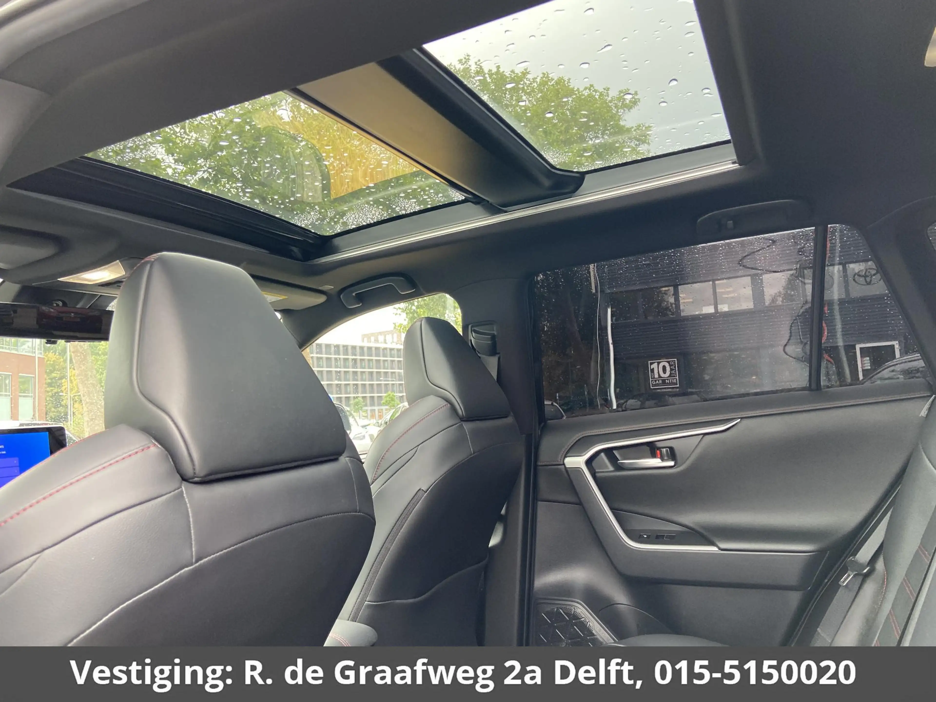 Toyota RAV 4 2.5 Plug-in Hybrid AWD Bi-Tone Plus | 1500 KG trek — photo 9