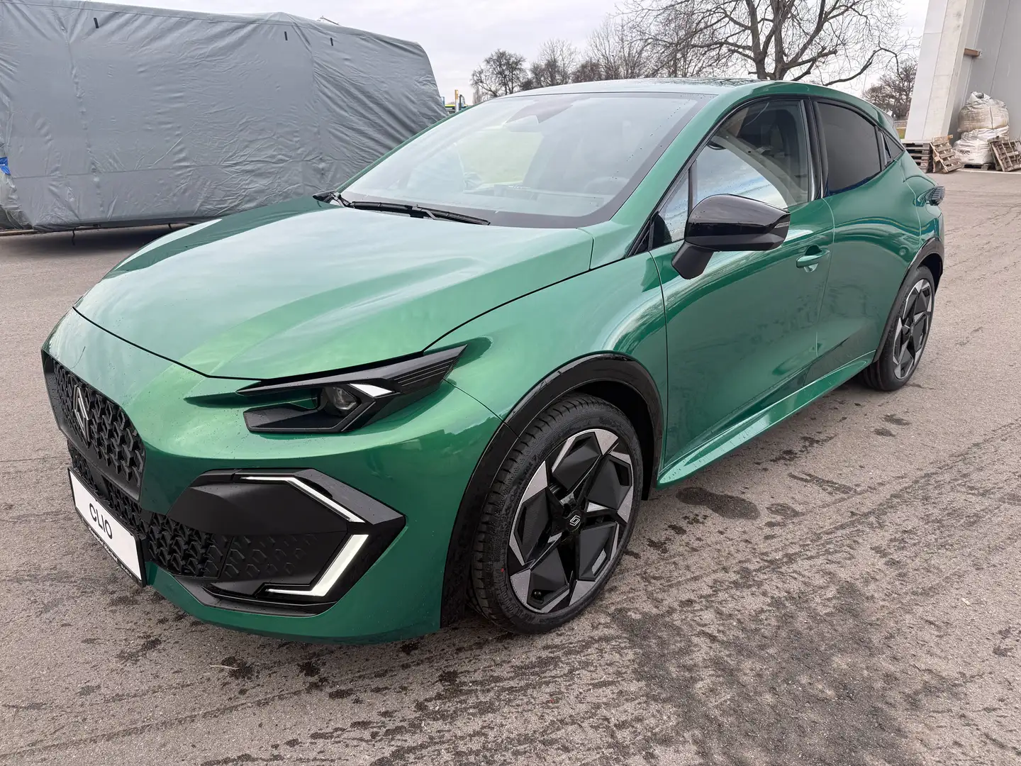 Renault Clio Techno TCe 115 18 Zoll Navi Grün - 1