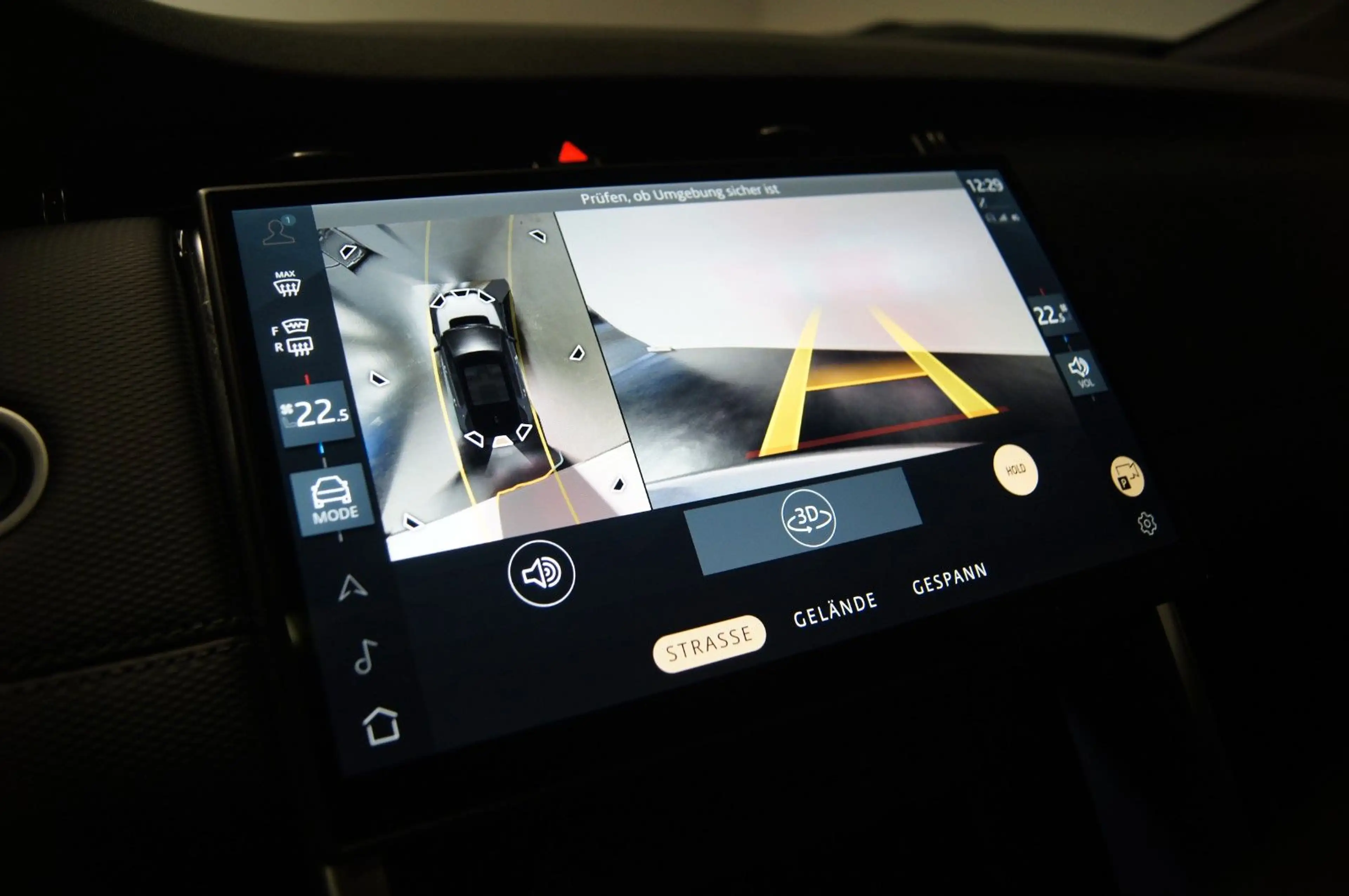 Land Rover Discovery Sport Dynamic SE AWD|PANO|AHK|MERIDIAN — photo 11