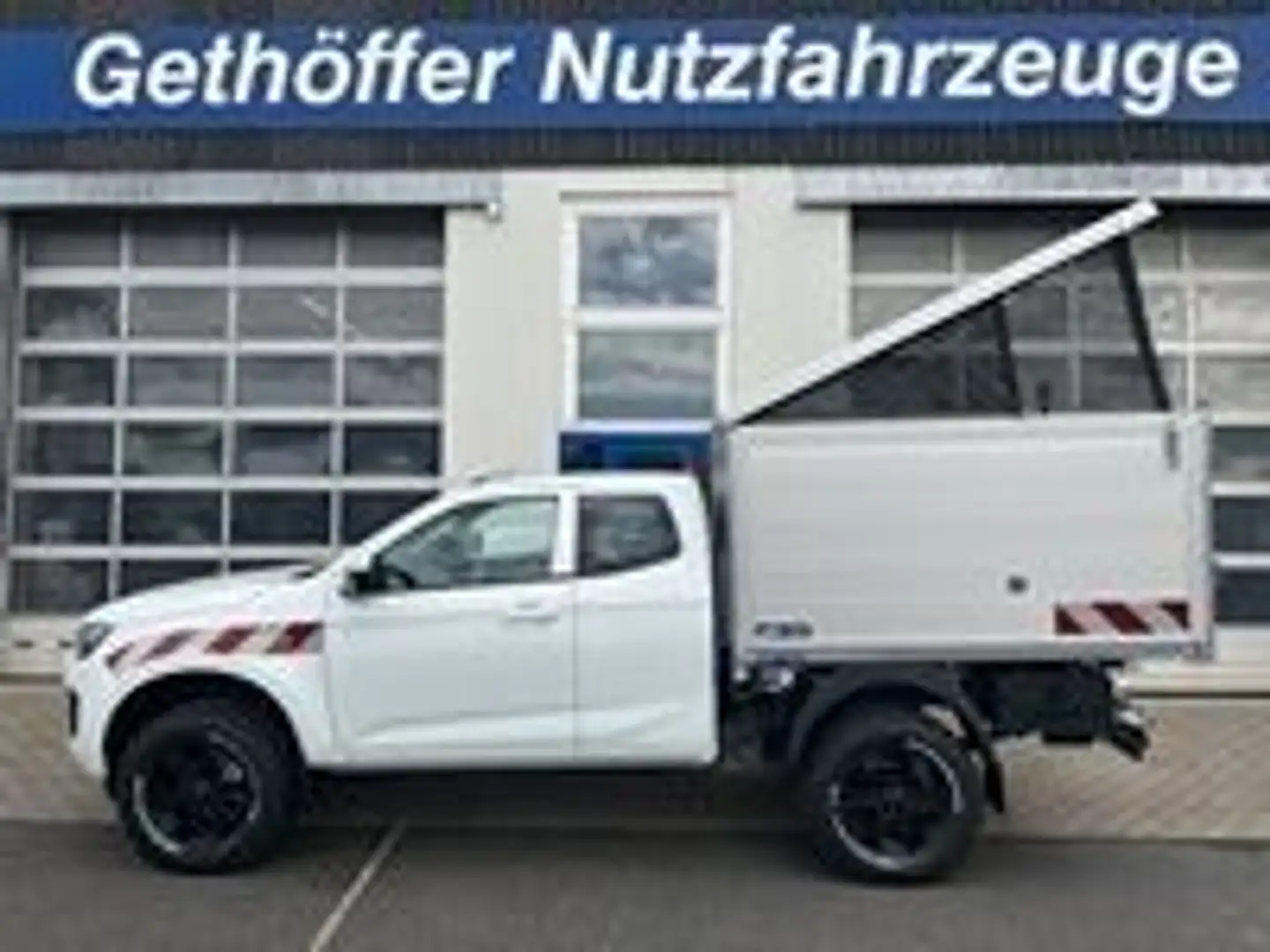 Isuzu D-Max Space Cab LS AT + Häckselaufbau + Blanc - 1