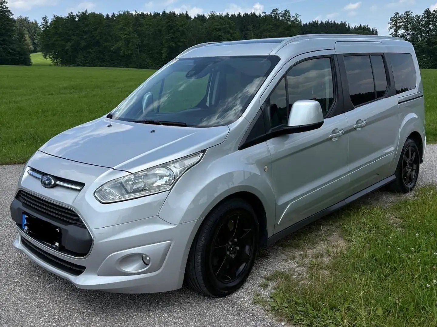 Ford Tourneo Connect Grand Tourneo Connect 1.5 TDCi Start/Stop Titanium Silber - 2