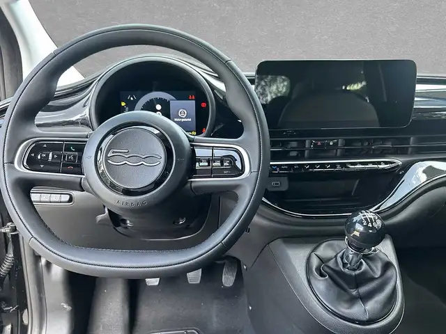 Fiat 500c view 7