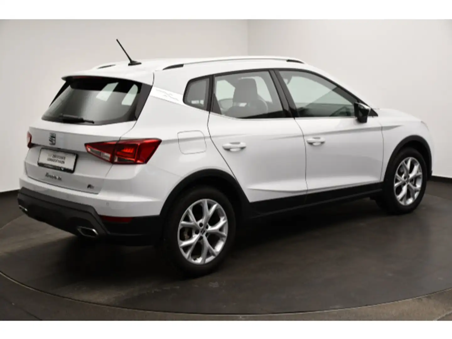 SEAT Arona 1.0TSI DSG FR KAMERA/SITZHZ/LED/PDC Weiß - 2