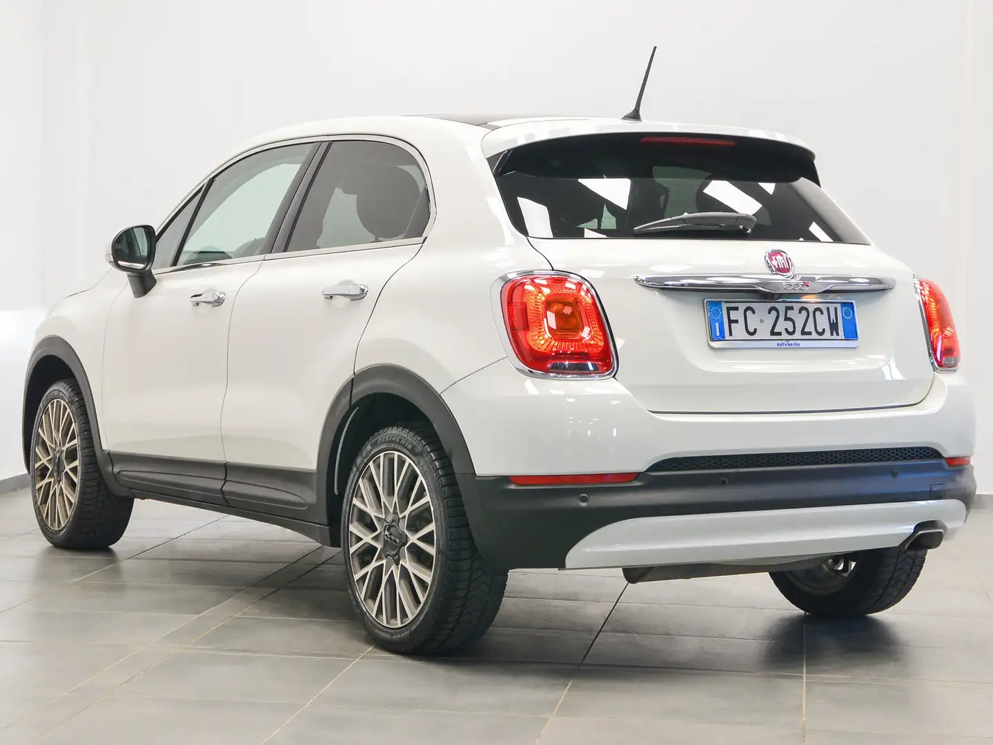 Fiat 500X 500X 1.4 m-air Lounge 4x2 dtc Bianco - 2