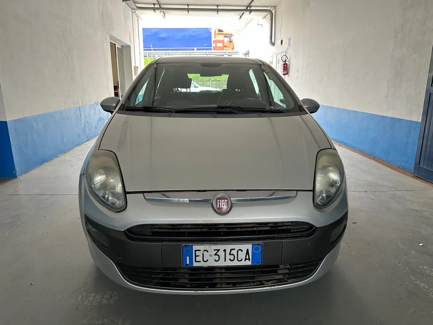 Fiat Punto Evo Punto Evo 5p 1.2 Active 65cv Silber - 1