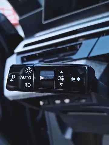 Peugeot 3008 Hybrid 145 E-DCS6 GT Aut. "sofort verfügbar" Ansicht 25