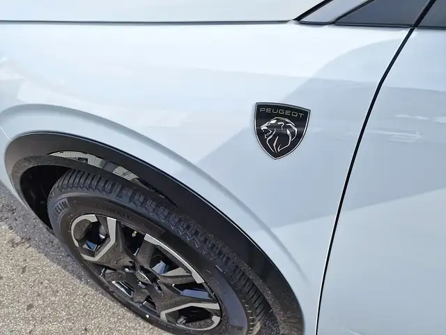 Peugeot 3008 Hybrid 145 E-DCS6 GT Aut. "sofort verfügbar" Ansicht 6