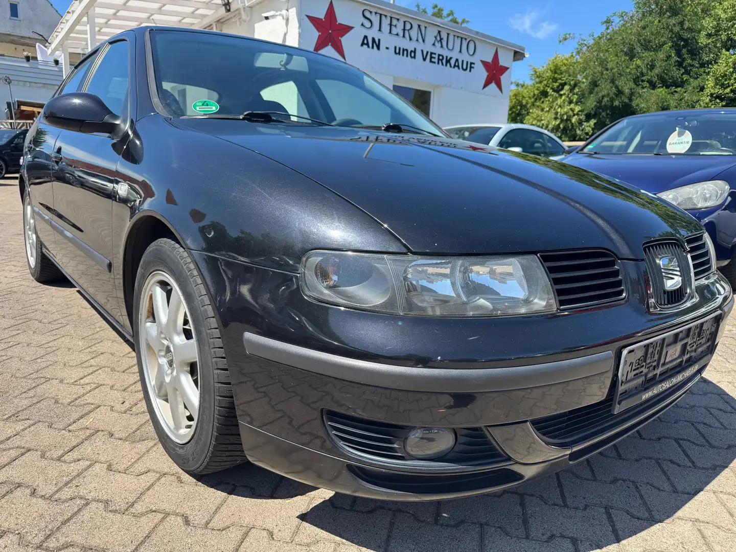 SEAT Leon Stella*Klima*TÜV Neu Noir - 1