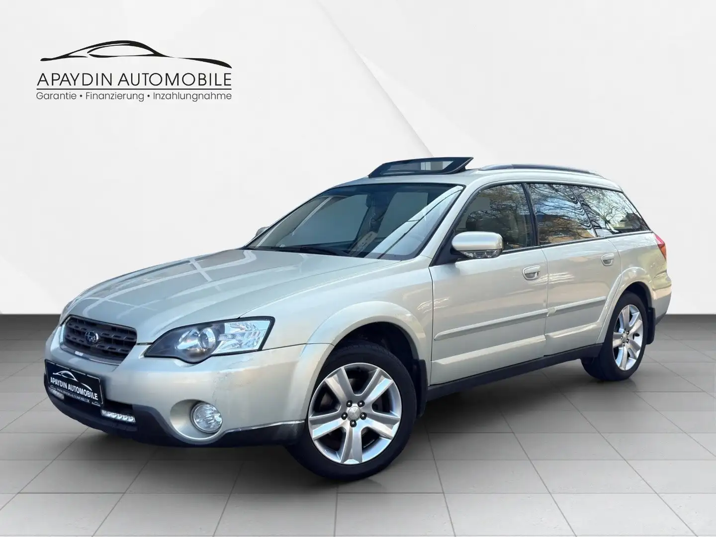 Subaru Legacy Kombi/ Outback 3.0 R LEDER/NAVI/AHK/ACC Oro - 1