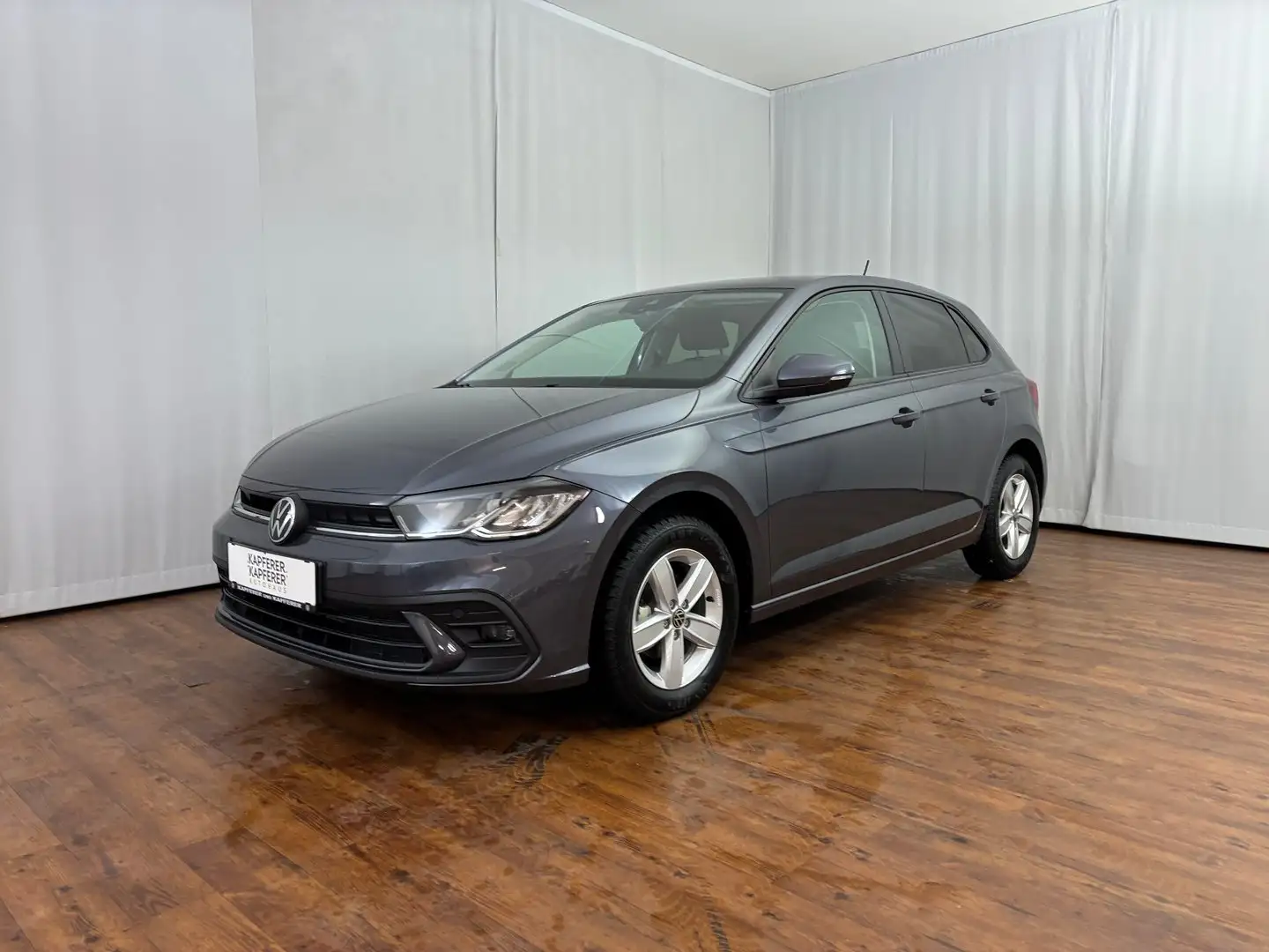 Volkswagen Polo 4Me Grau - 1