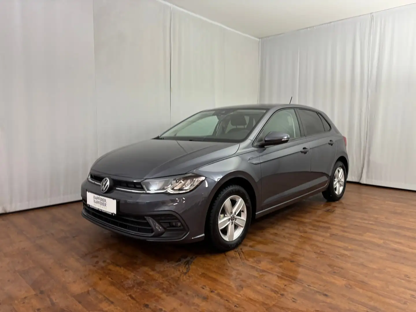 Volkswagen Polo 4Me Grau - 2
