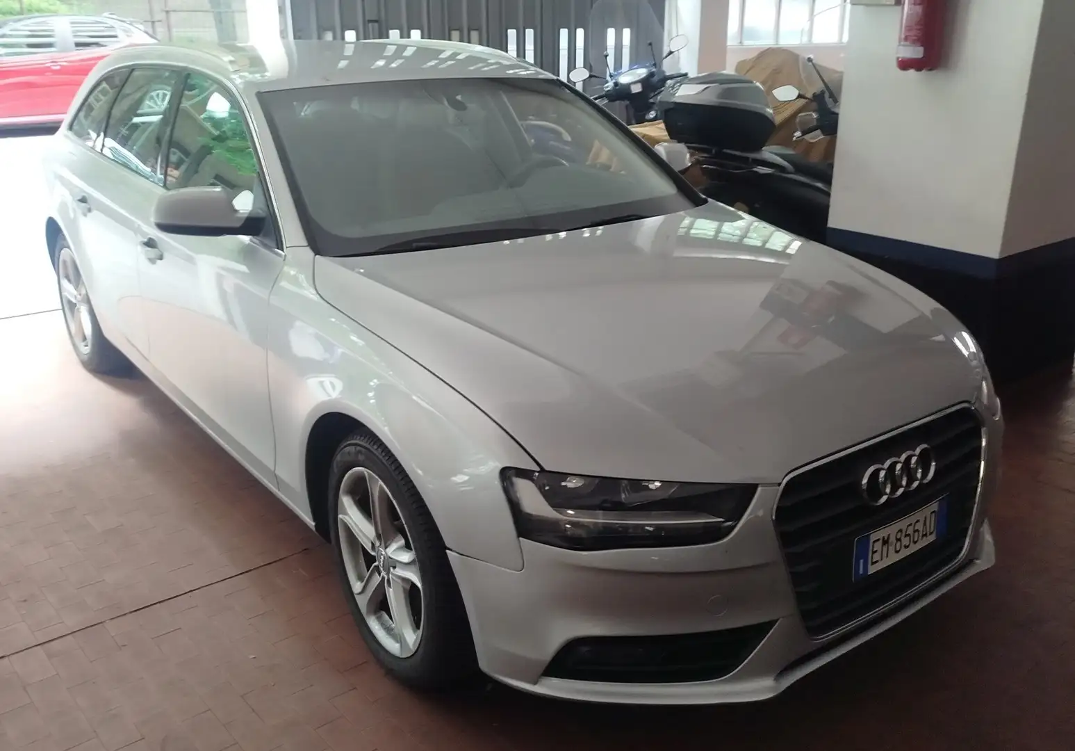 Audi A4 Avant 1.8 tfsi Ambiente quattro 170cv - 1