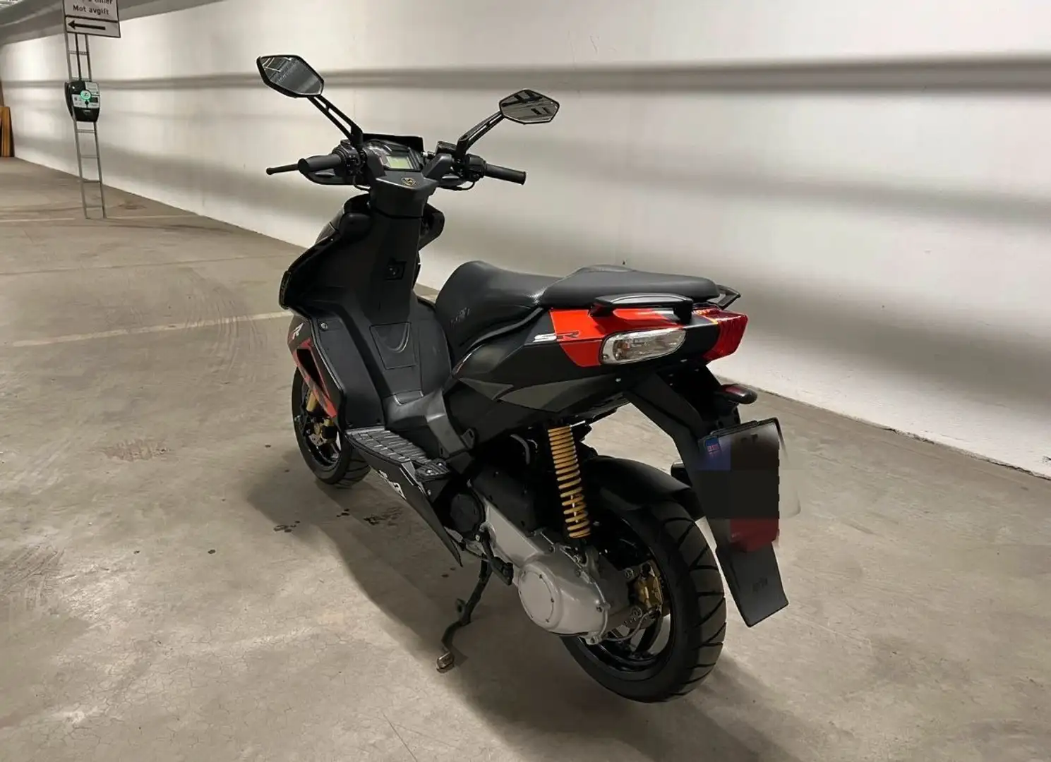 Aprilia SR 50 Nero - 1
