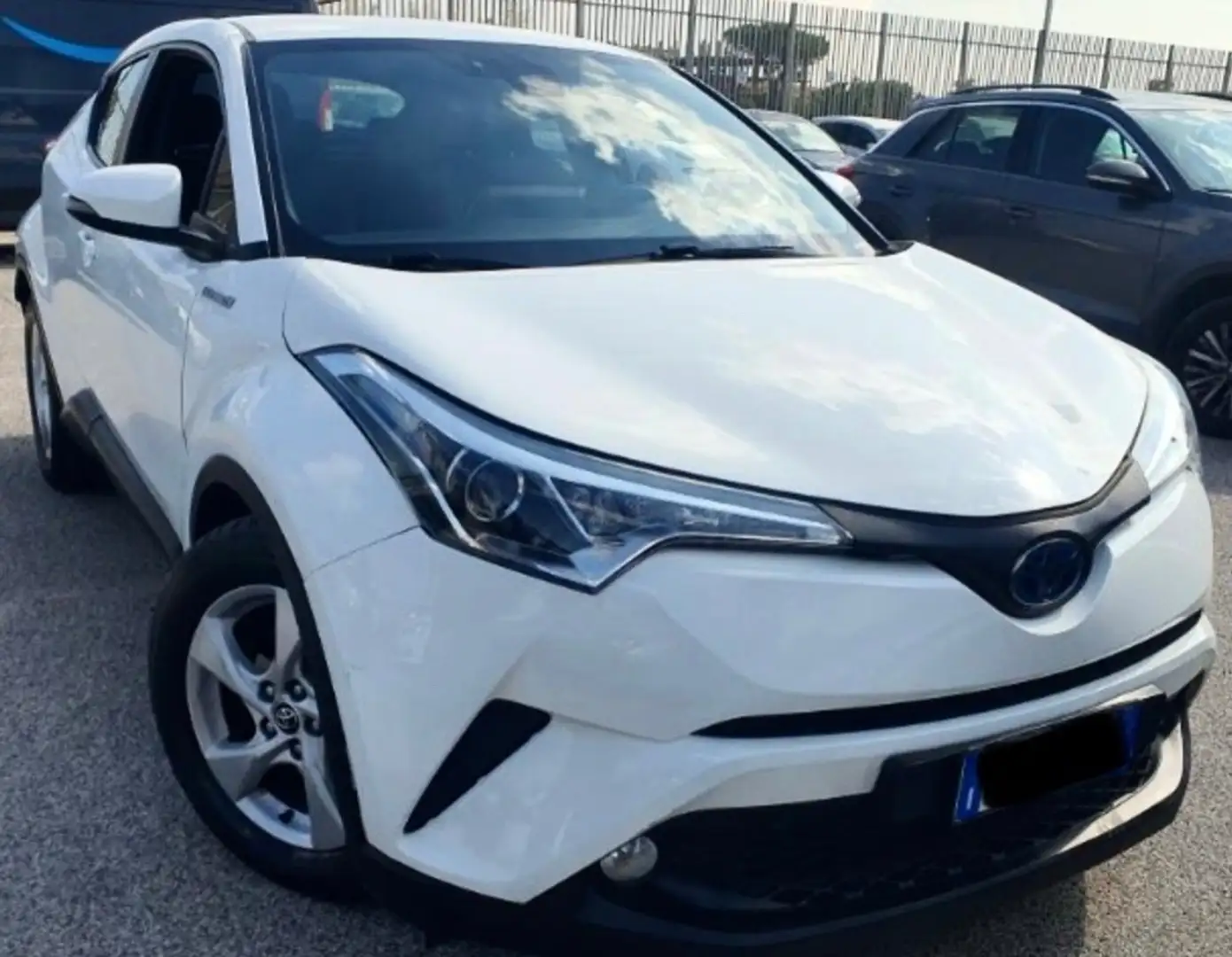 Toyota C-HR C-HR 1.8 Hybrid E-CVT Style Bianco - 1