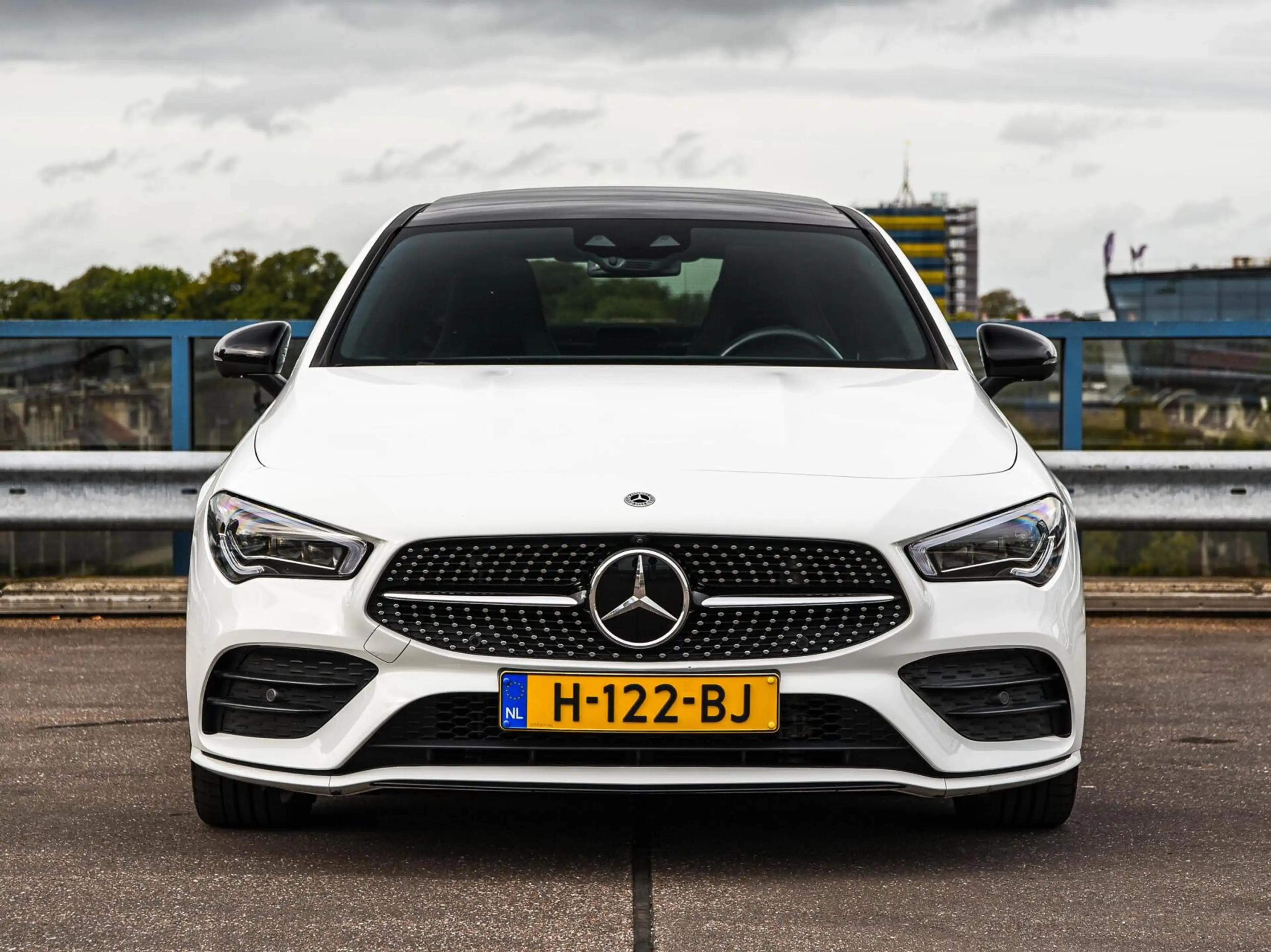 Mercedes-Benz CLA 200 d Premium Plus AMG Night Edition | Panoramadak | S — photo 4