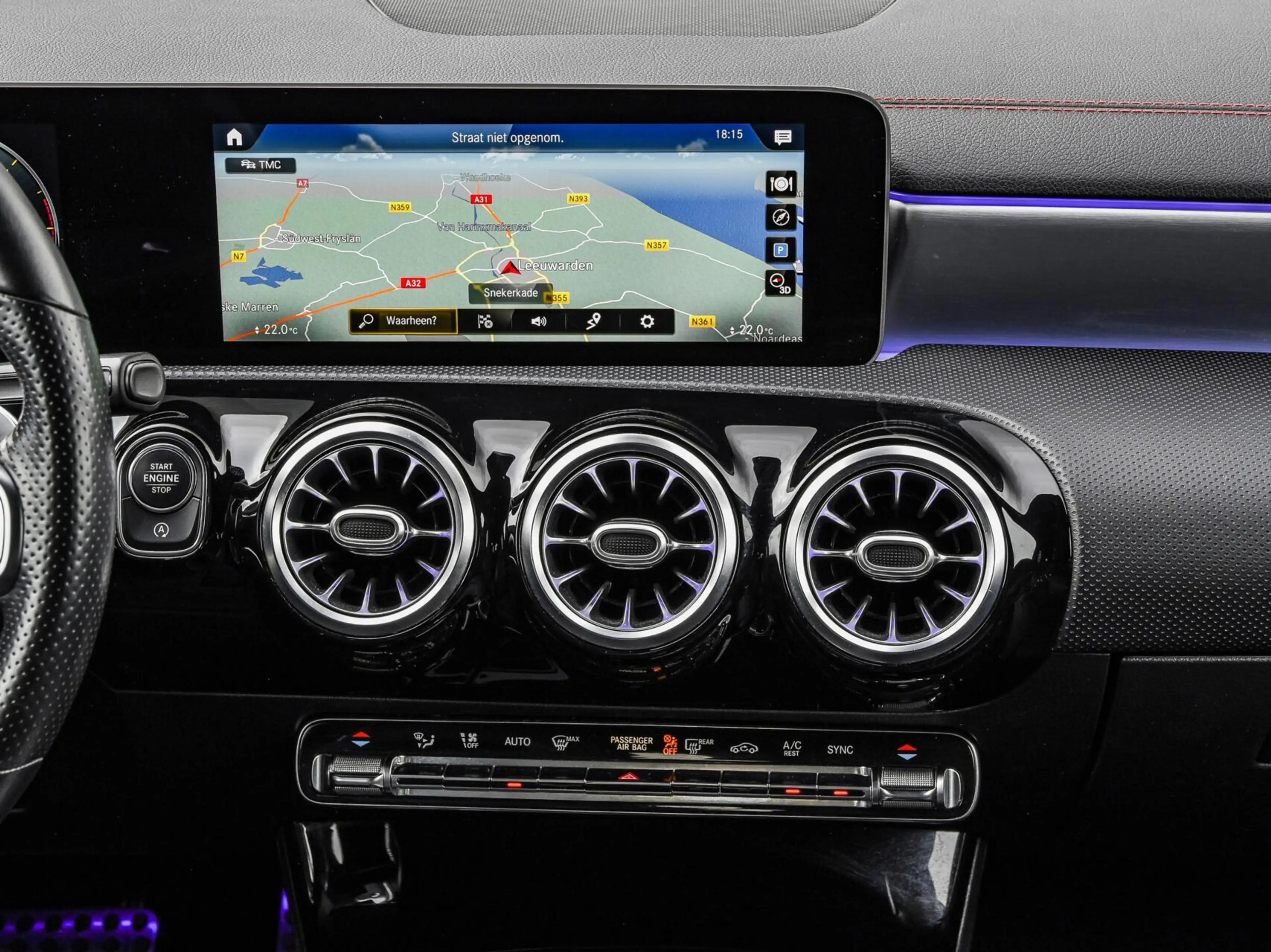 Mercedes-Benz CLA 200 d Premium Plus AMG Night Edition | Panoramadak | S — photo 22