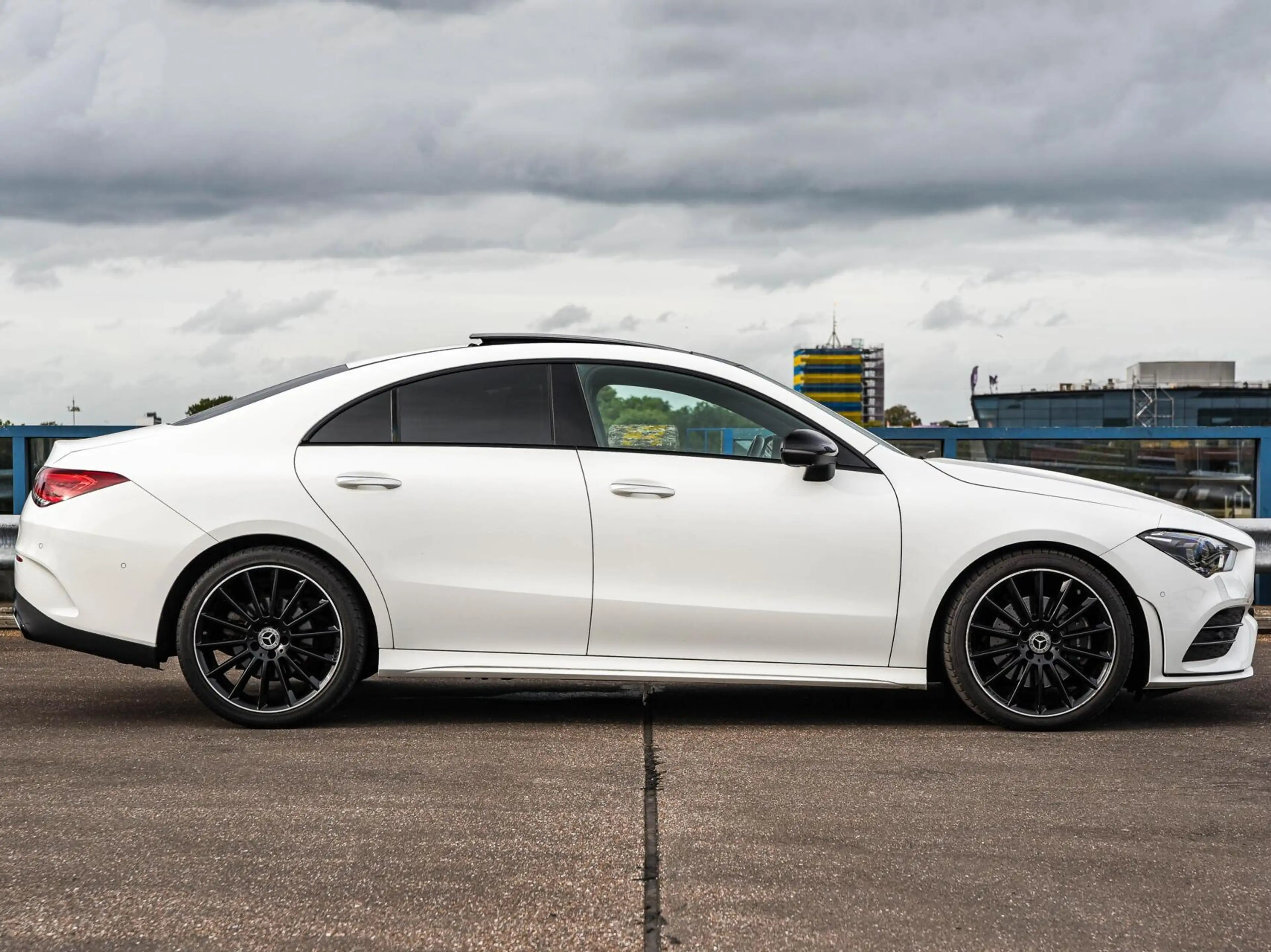 Mercedes-Benz CLA 200 d Premium Plus AMG Night Edition | Panoramadak | S — photo 6