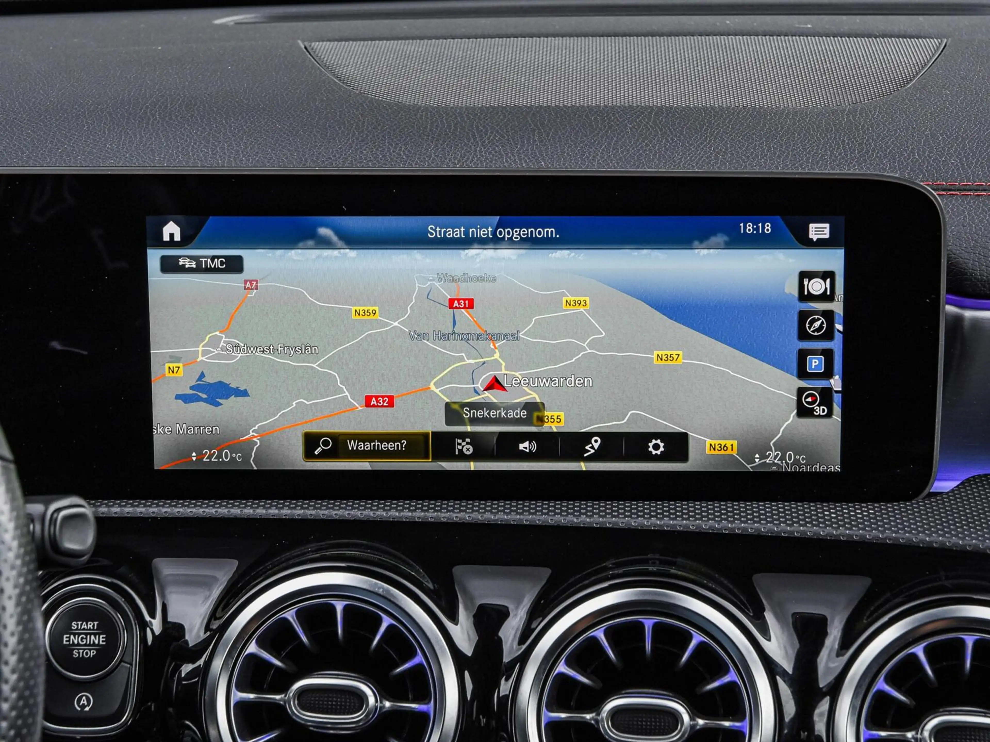 Mercedes-Benz CLA 200 d Premium Plus AMG Night Edition | Panoramadak | S — photo 23