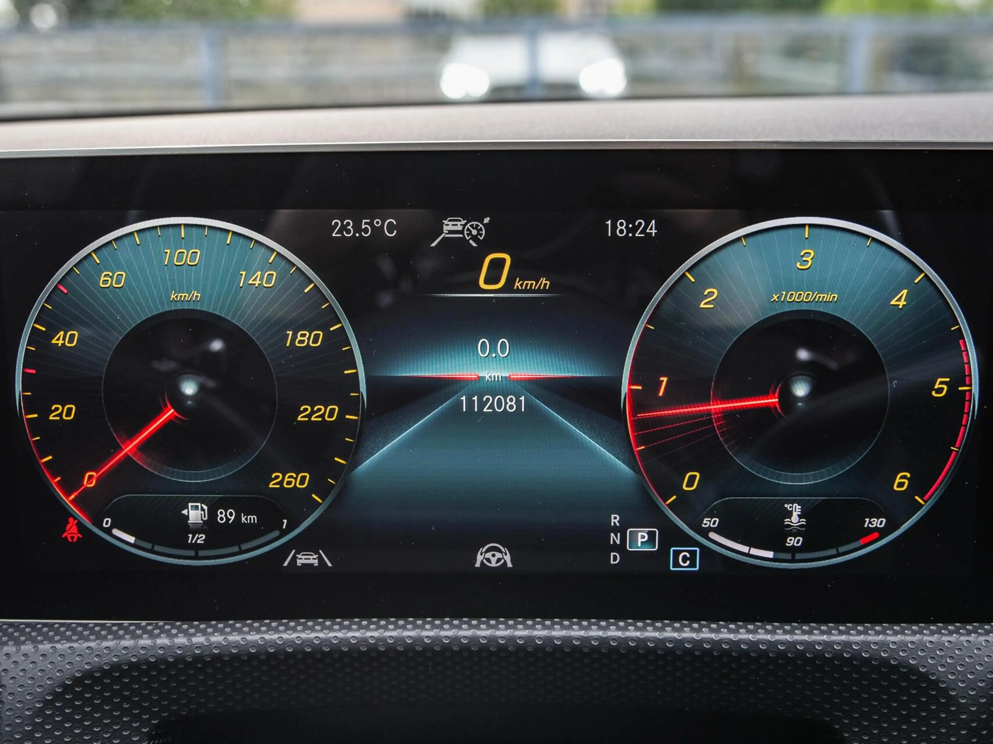 Mercedes-Benz CLA 200 d Premium Plus AMG Night Edition | Panoramadak | S — photo 15