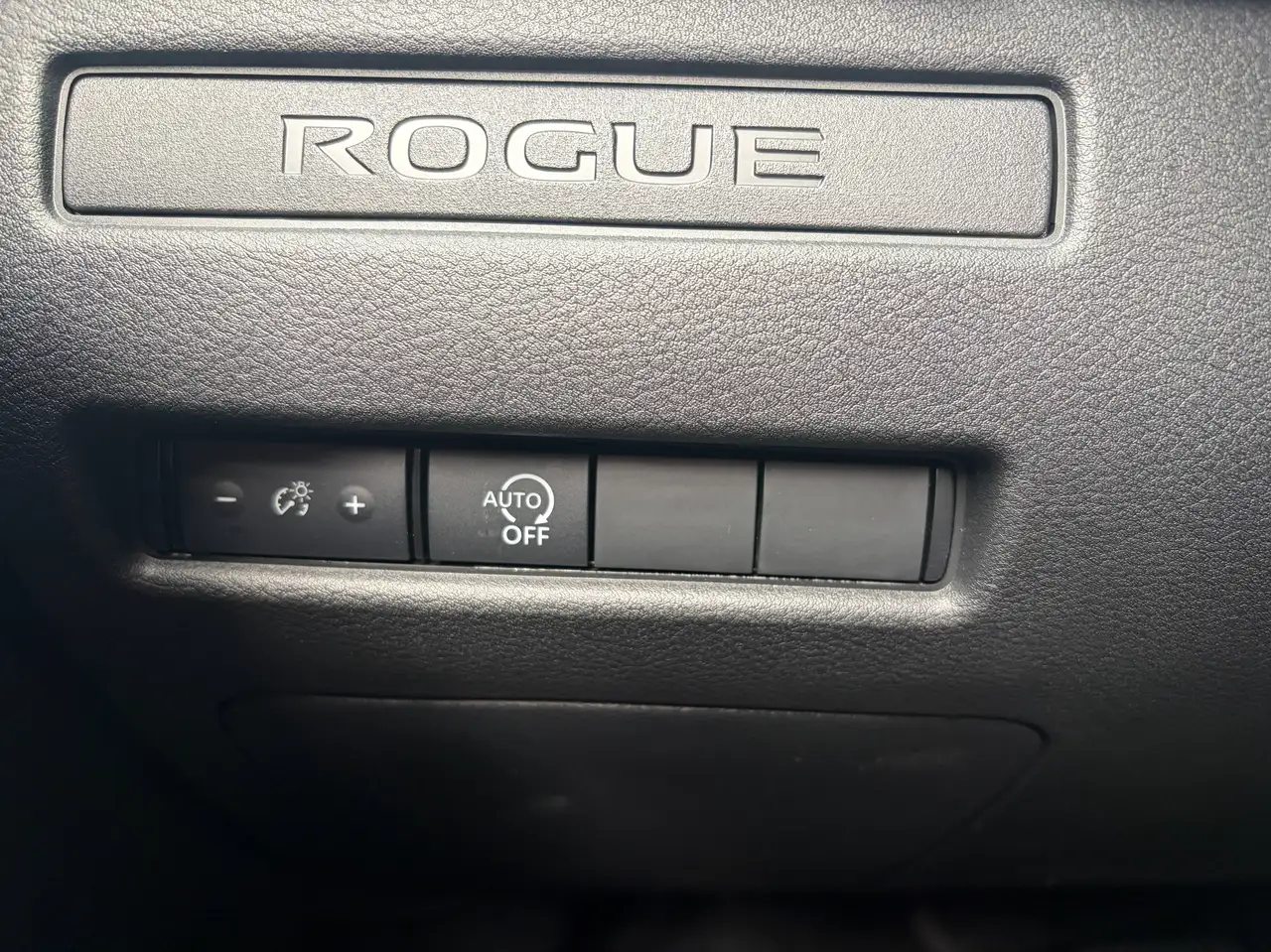 Nissan Rogue photo Nissan Rogue