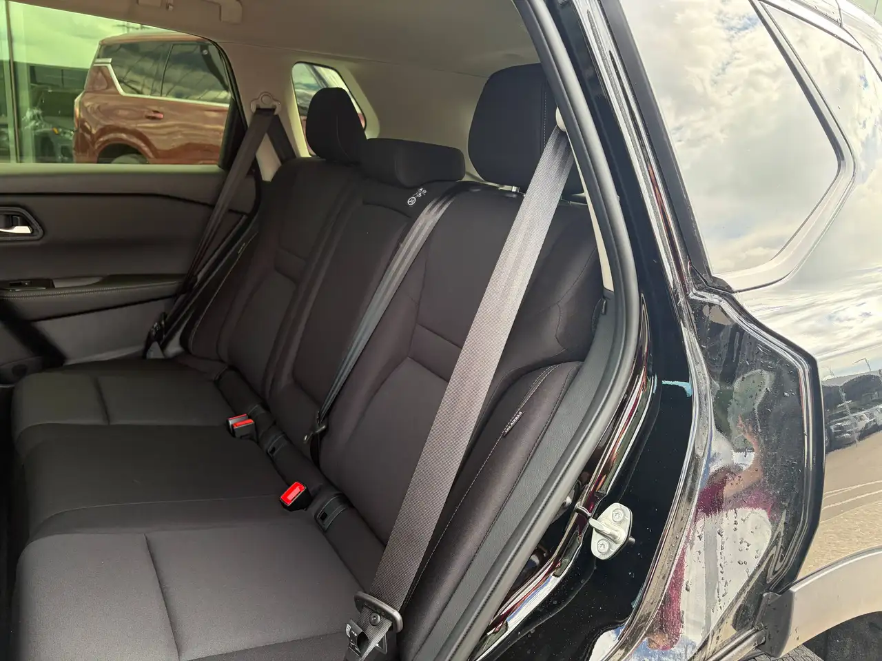 Nissan Rogue photo Nissan Rogue