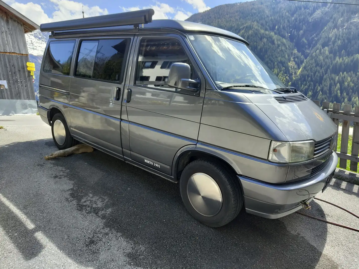 Volkswagen Bus T4 Multivan Camper Grau - 2