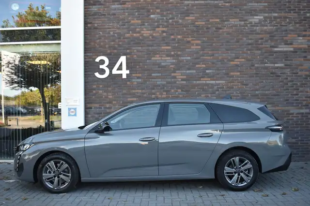 Peugeot 308 view 10