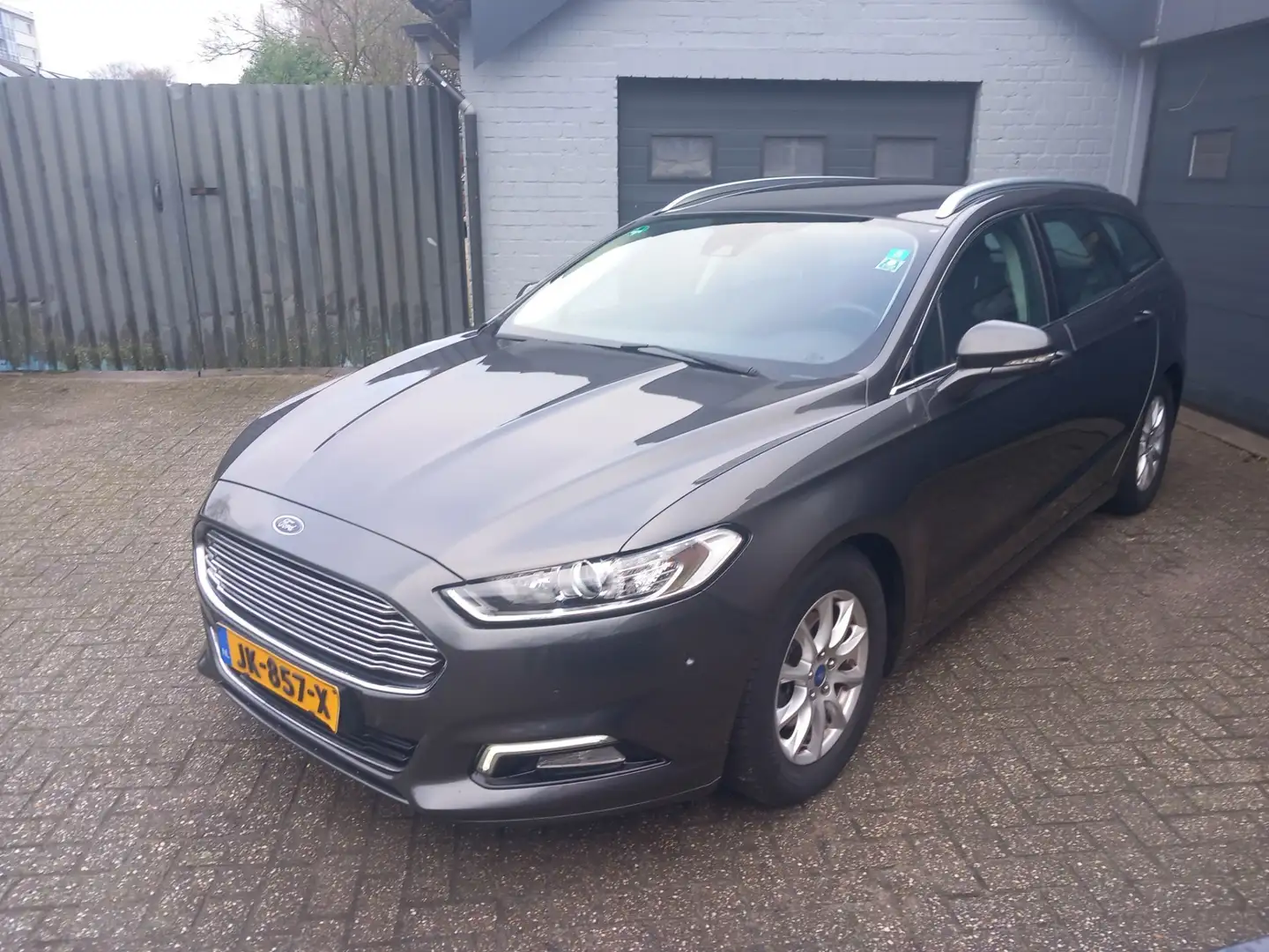 Ford Mondeo Wagon 1.5 TDCi Titanium,Climate control,Navi,Cruis Grau - 1