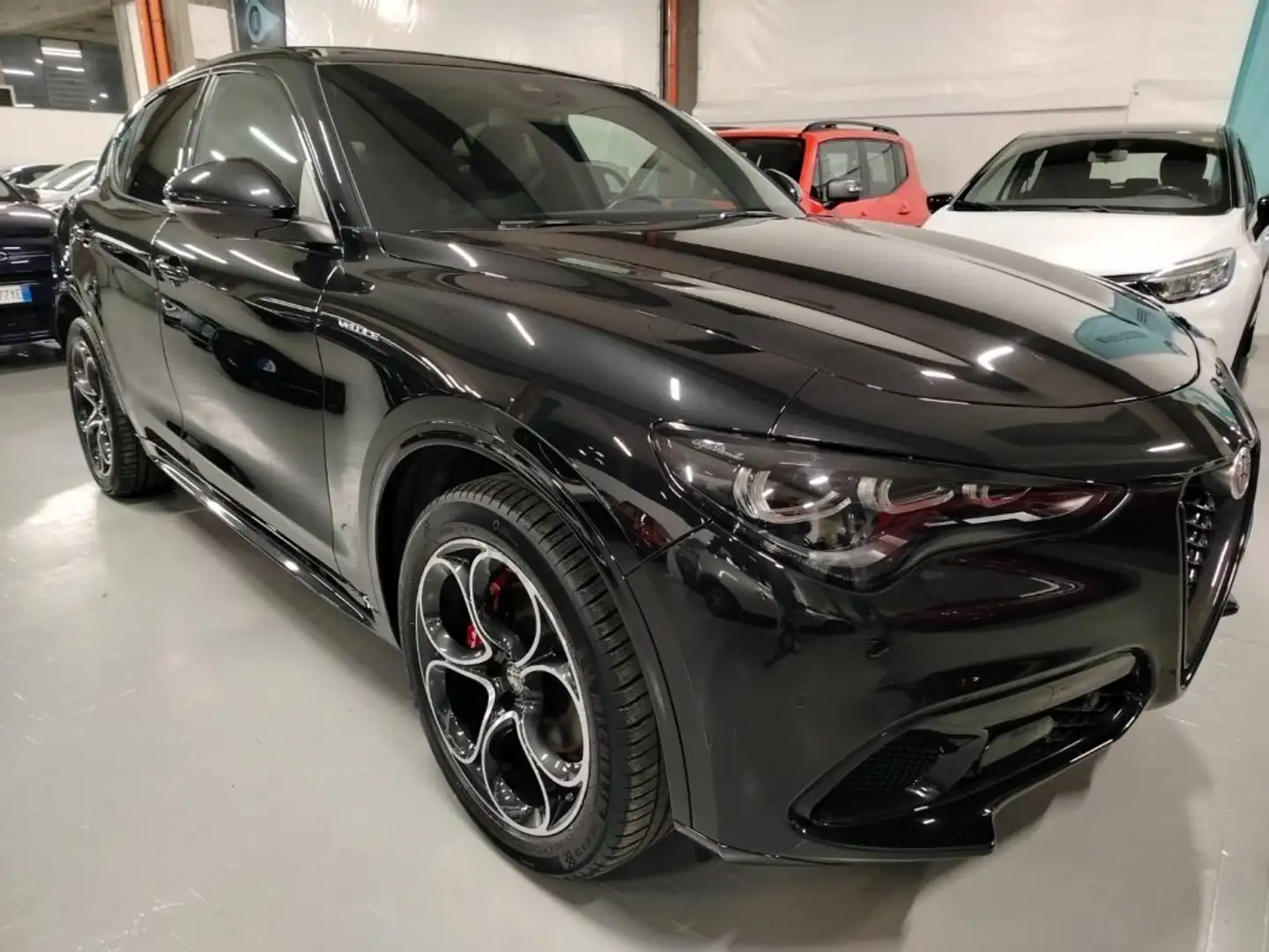 Alfa Romeo Stelvio 2.2 Td 210cv Q4 Veloce MY24 PROMO Nero - 1