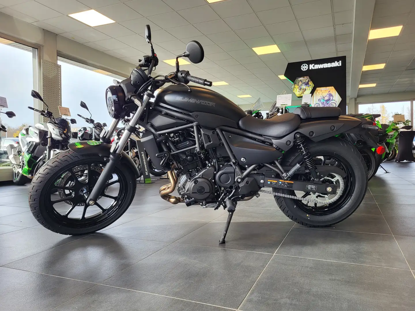 Kawasaki Eliminator 500 Eliminator 500 Schwarz - 2