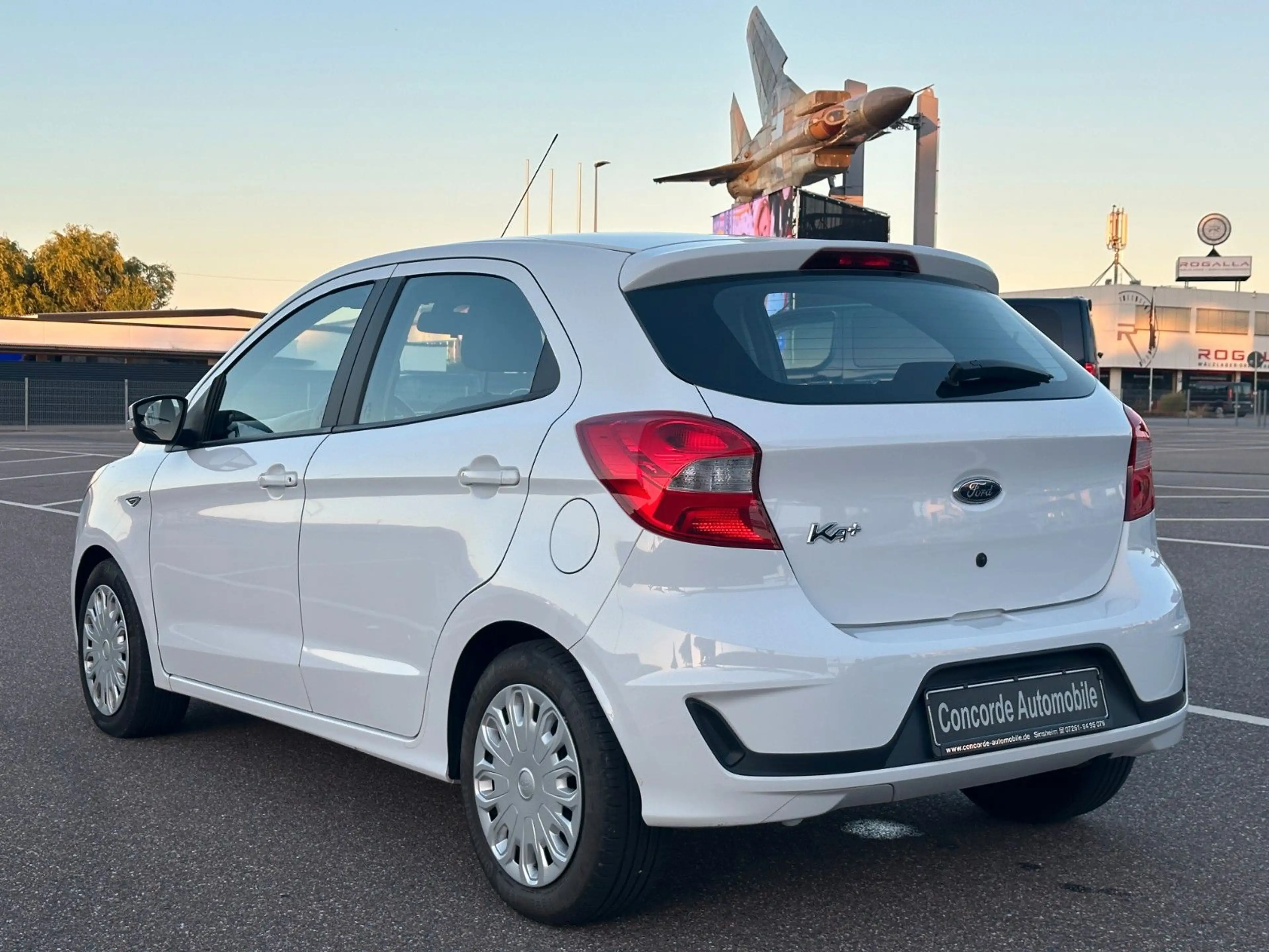 Ford Ka/Ka+ KA+ Cool & Connect/SHZ/MFL/Klima/Bluetooth — photo 6