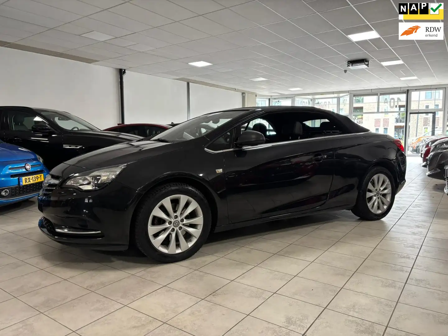 Opel Cascada 1.4 Turbo Cosmo Leder/clima/navi Noir - 1
