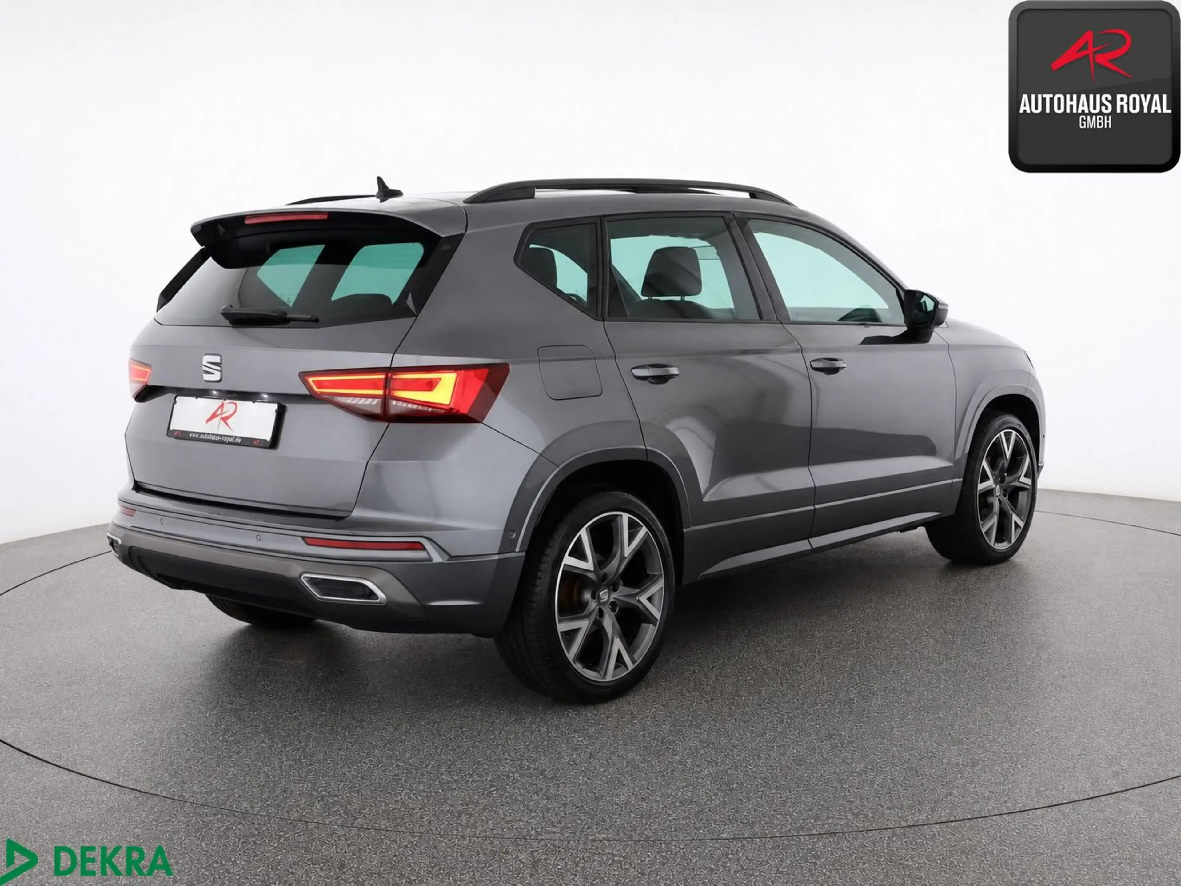 SEAT Ateca 2.0 TDI 4DRIVE FR 360GRAD,BEATS,MEMORY,AHK — photo 4