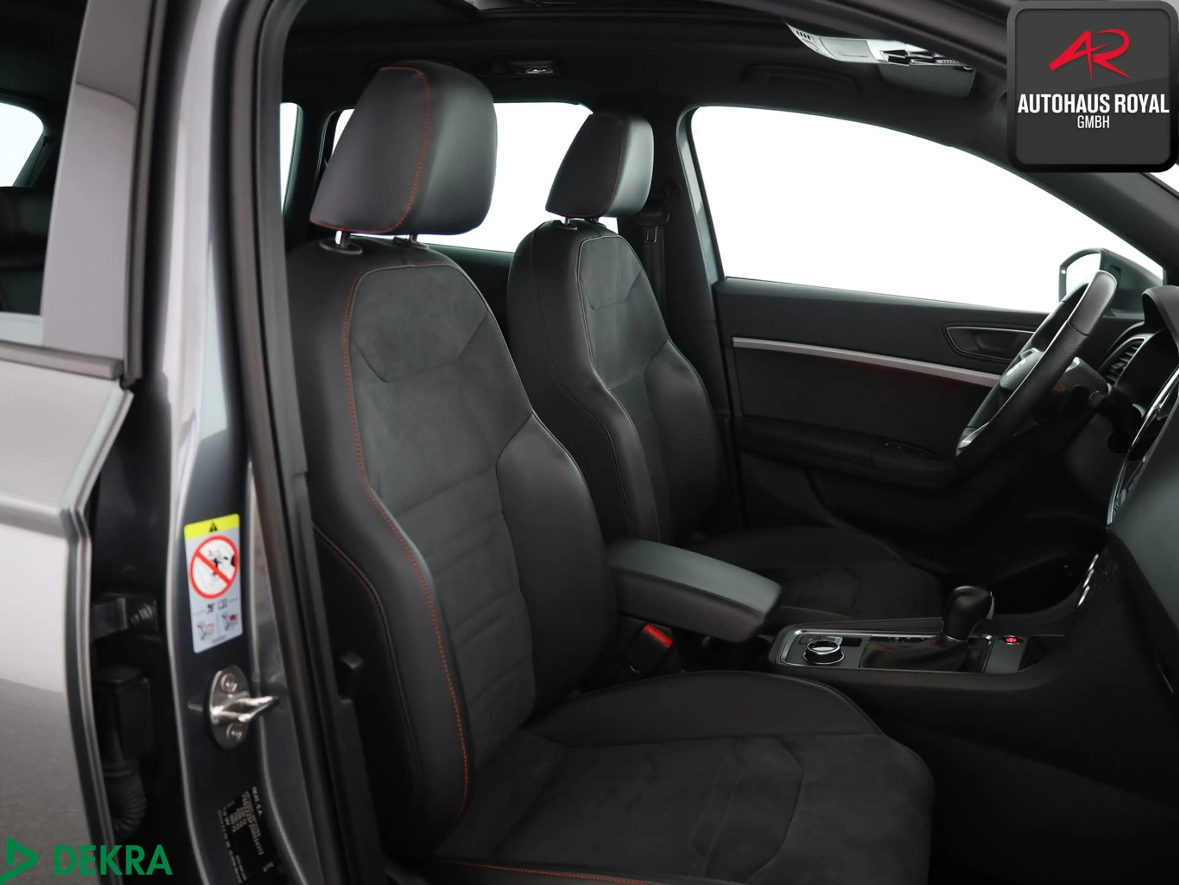 SEAT Ateca 2.0 TDI 4DRIVE FR 360GRAD,BEATS,MEMORY,AHK — photo 10