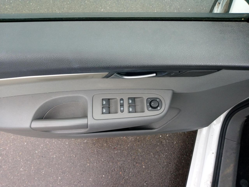 SEAT Alhambra 2.0 TDI Style 7-Sitzer Navi Kamera Xenon — photo 11