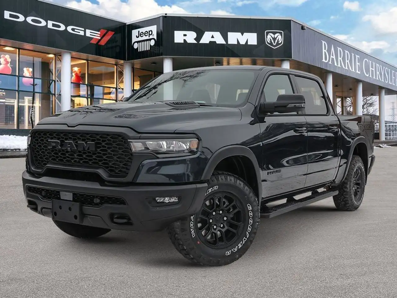RAM 1500 снимка RAM 1500