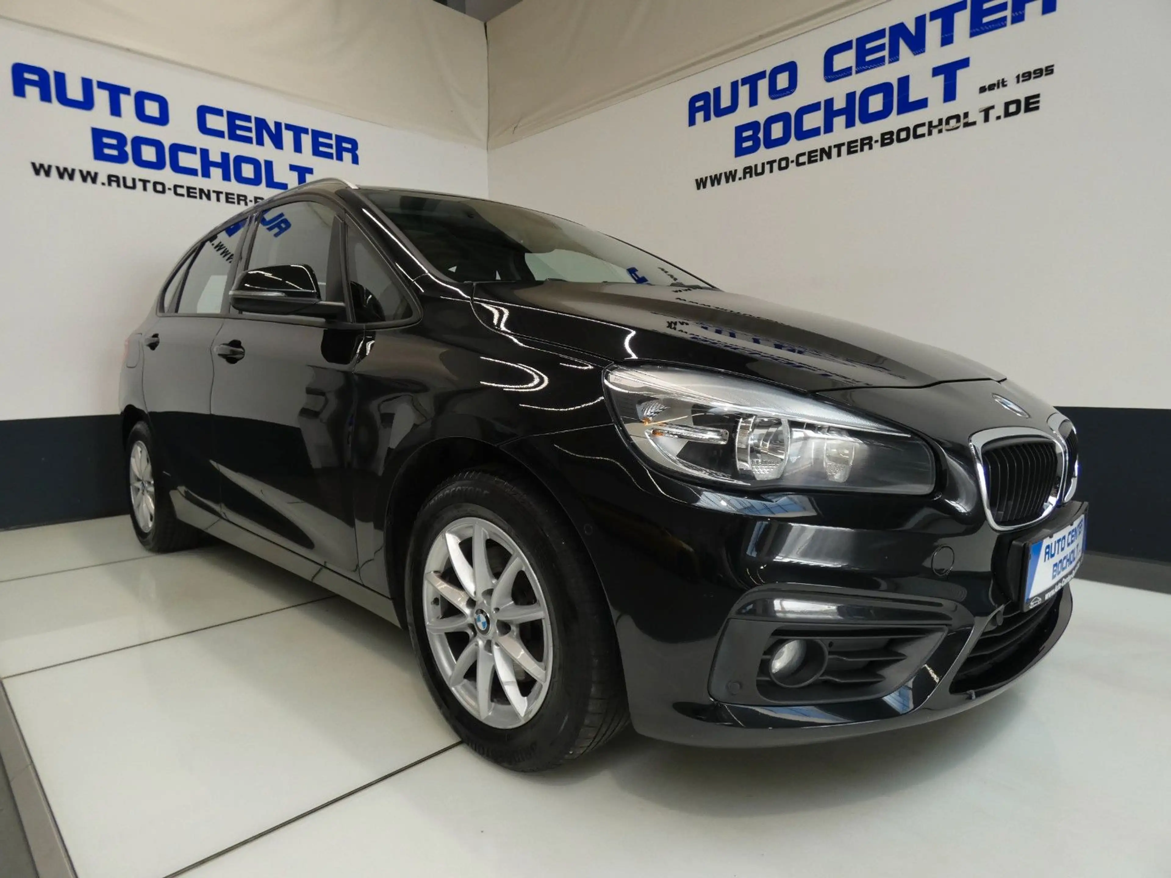 BMW 218 Advantage*Navi*Panorama — photo 2