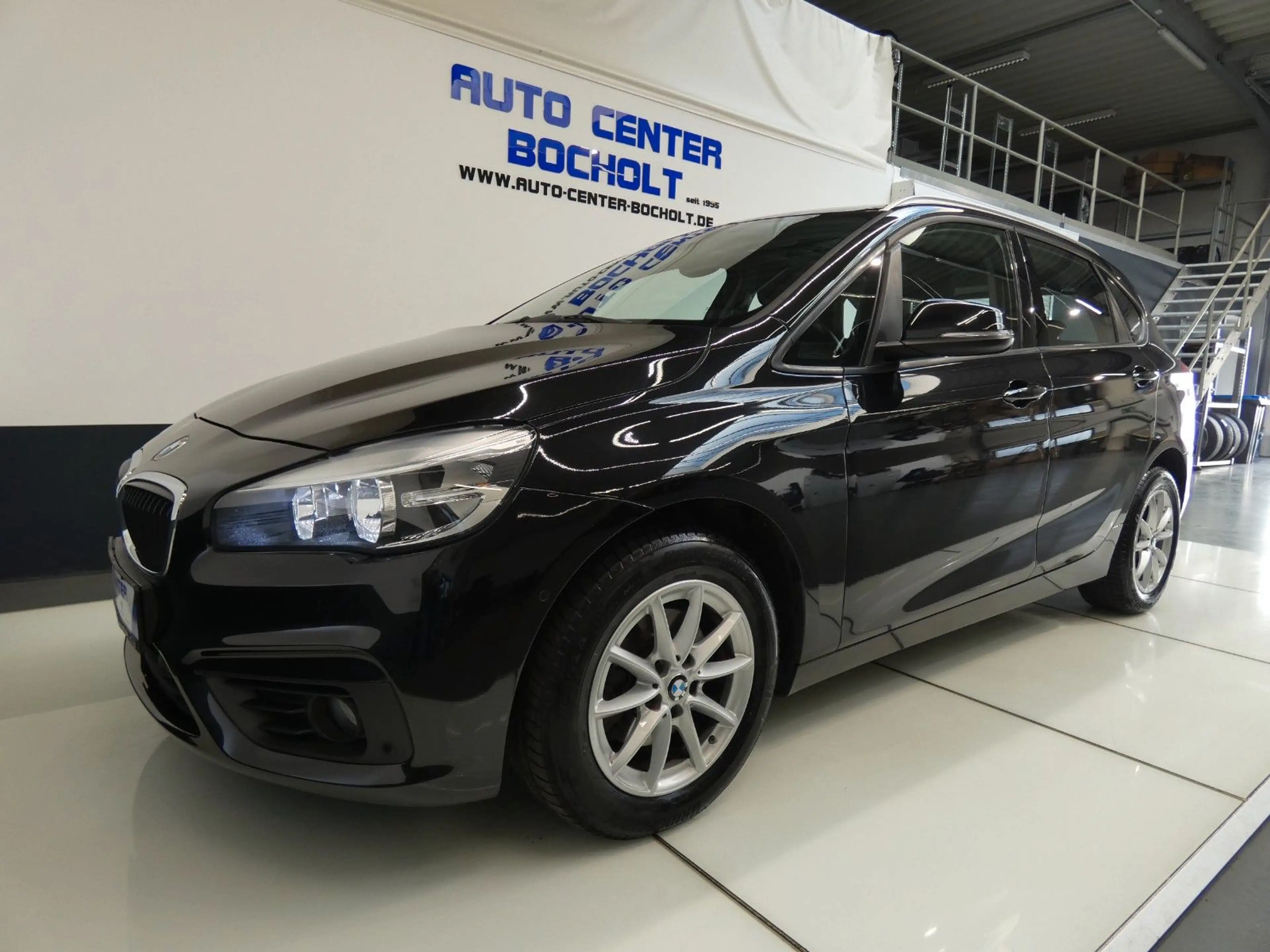BMW 218 Advantage*Navi*Panorama — photo 10