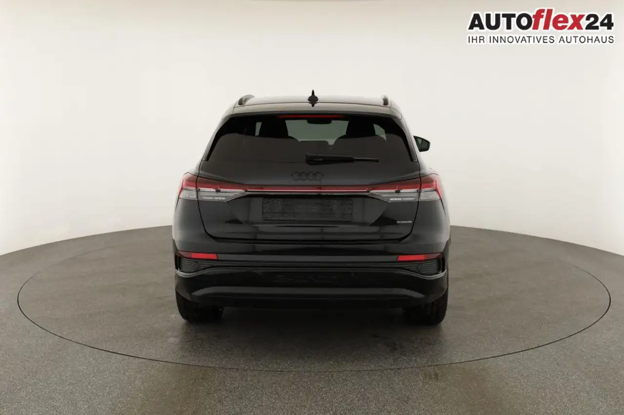 Audi Q4 e-tron 45 basis quattro S-LINE quattro, Navi, Matrix, ... 16
