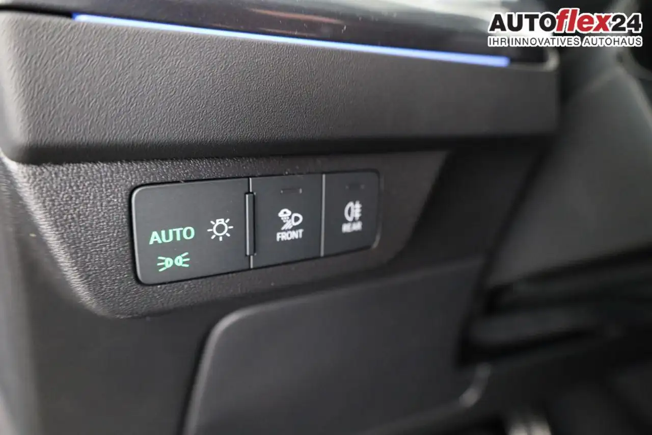 Audi Q4 e-tron 45 basis quattro S-LINE quattro, Navi, Matrix, ... 9
