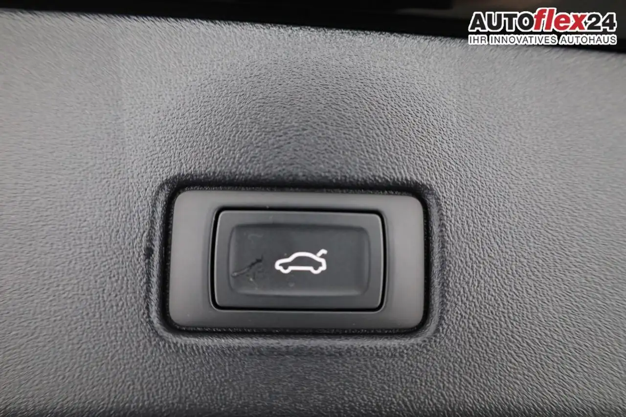 Audi Q4 e-tron 45 basis quattro S-LINE quattro, Navi, Matrix, ... 15