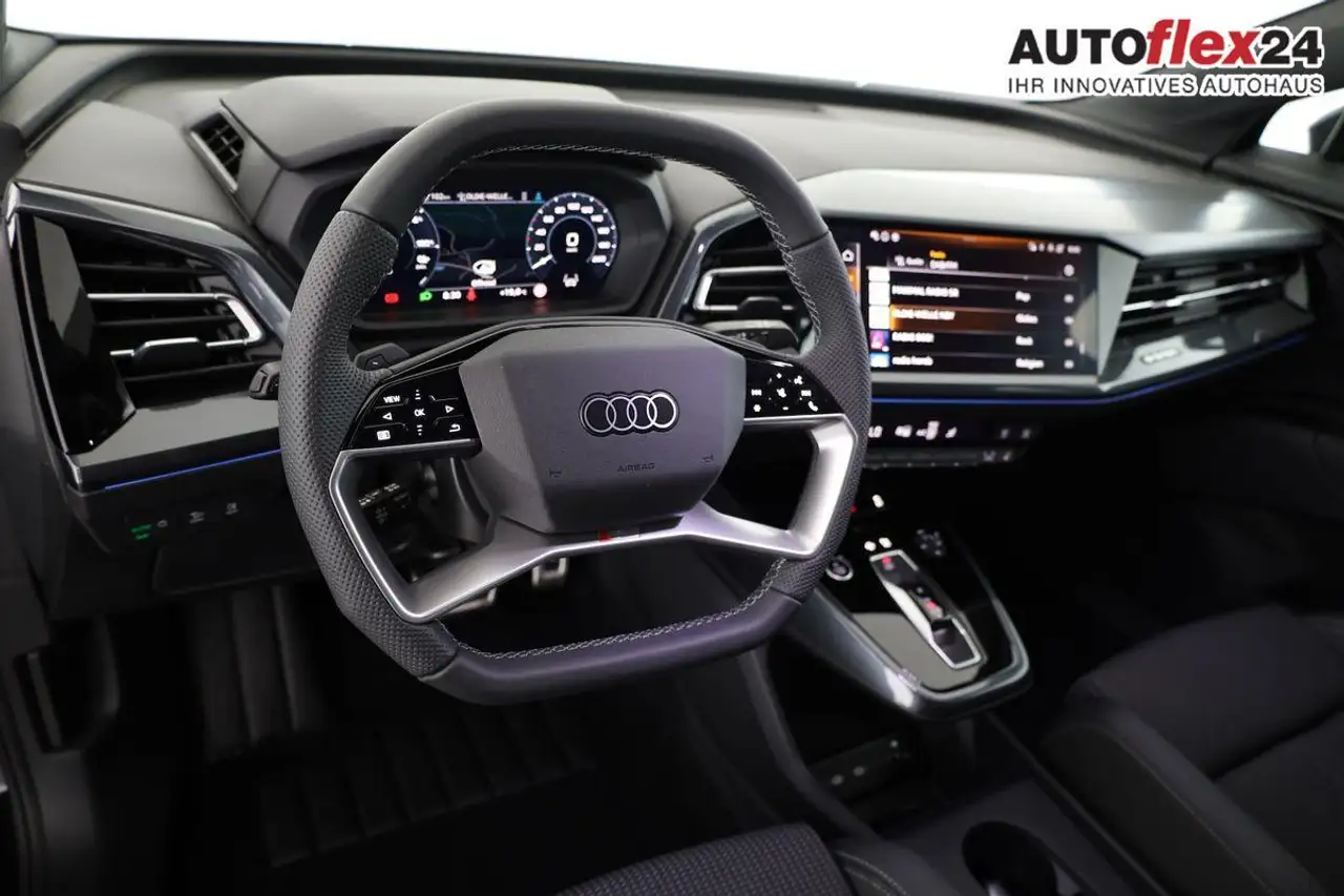 Audi Q4 e-tron 45 basis quattro S-LINE quattro, Navi, Matrix, ... 6